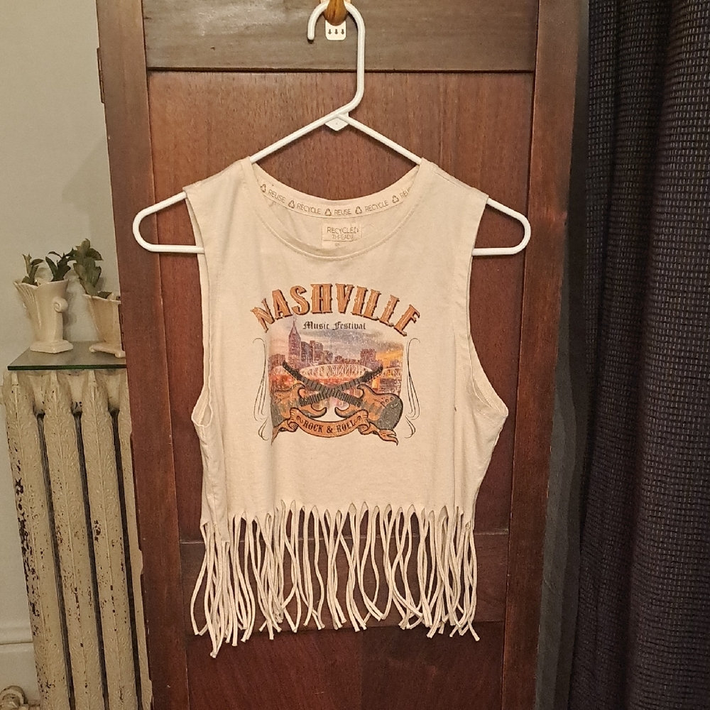 Recycle Threads size XL Nashville Rock & Roll Music Festival 1/2 tank w fringe